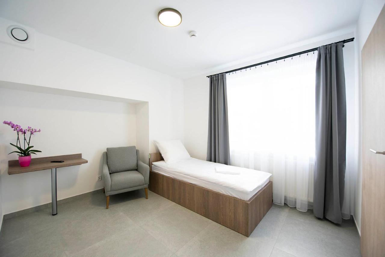 Hostel Sms Free Parking Бидгощ Екстер'єр фото